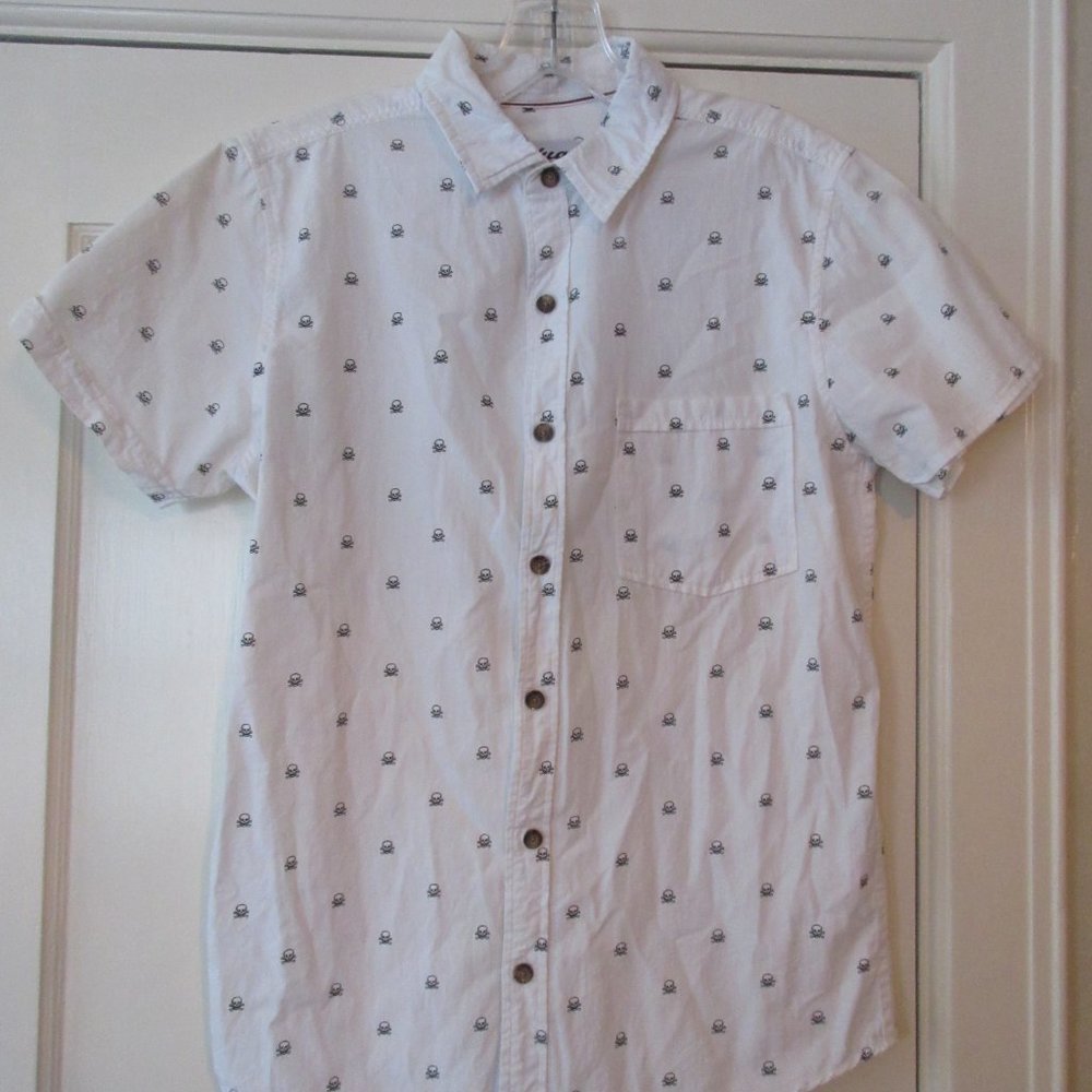 Plugg skull SS shirt Kids size: S